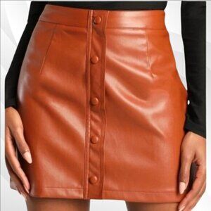 2/$30 Lulus Most Fab Brown Vegan Leather Button-Front Mini Skirt Size M